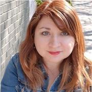 Profesora de historia con manejo en diversos métodos de enseñanza